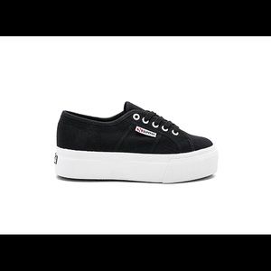Black Platform Supergas